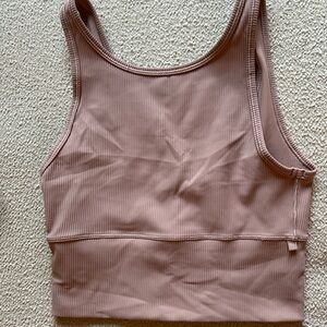 Lululemon top